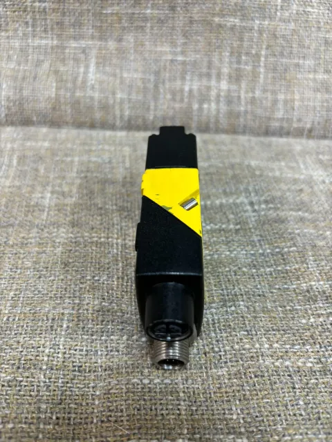 White Label DM262QX Industrial Automation Component product photo 4