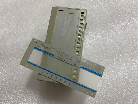 Allen-Bradley 1794-IB16 PLC Module — product photo 14 of 14