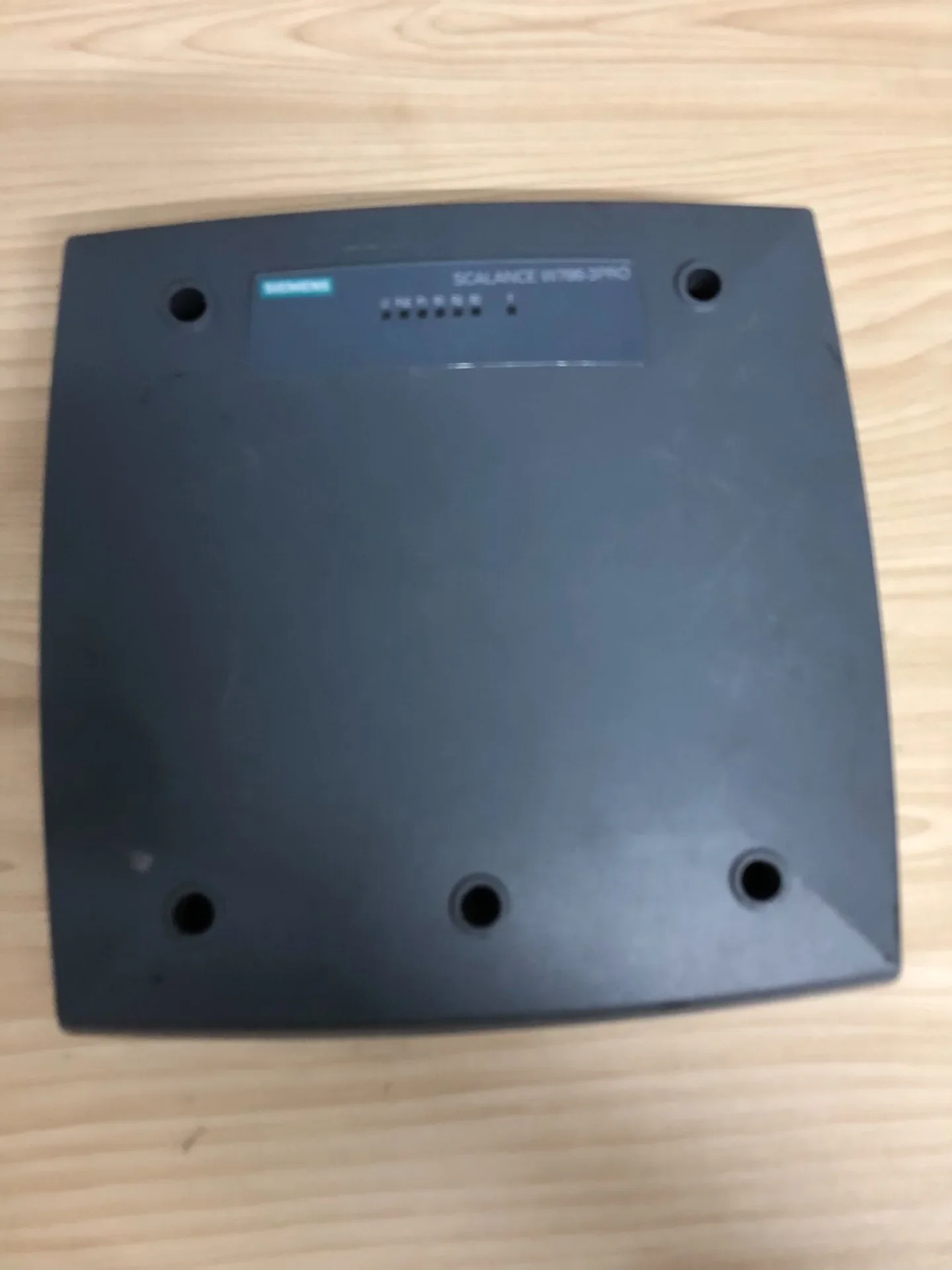 Siemens 6GK5786-3AA60-2AA0 Industrial Automation Component product photo 1