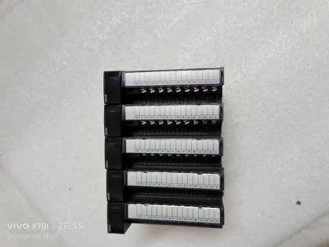 Mitsubishi Electric QX40 Industrial Automation Component — product photo 56 of 57