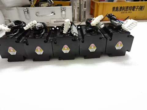 White Label SGMJV-08ADE6S Motor & Drive Component product photo 2