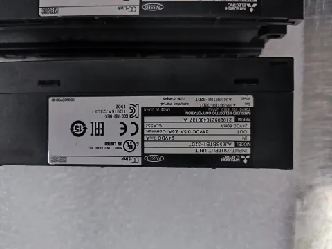 Mitsubishi Electric AJ65SBTB1-32DT Industrial Automation Component — product photo 18 of 37