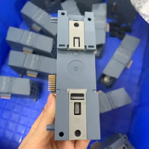 Siemens 6GK7243-5DX30-0XE0 Industrial Automation Component — product photo 6 of 13
