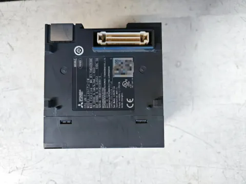 Mitsubishi Electric L26CPU-CM PLC Module — product photo 19 of 25