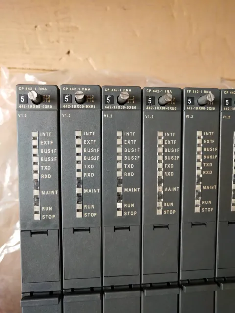 Siemens 6GK7442-1RX00-0XE0 Industrial Automation Component product photo 2