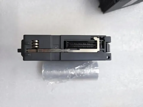 Mitsubishi Electric QY22 Industrial Relay — product photo 4 of 22