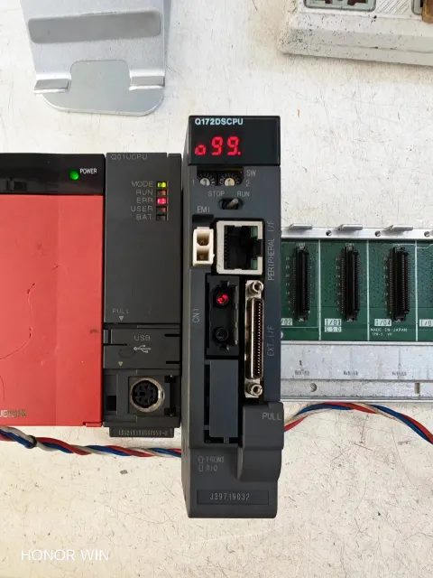 Mitsubishi Electric Q172DSCPU Industrial Control Board — product photo 8 of 58