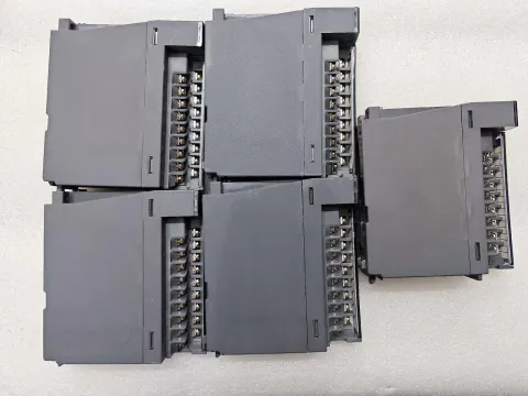 Mitsubishi Electric Q64AD Industrial Automation Component — product photo 15 of 72