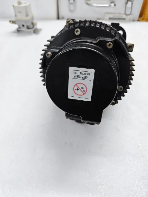 Yaskawa SGMGV-13ADC6C Motor & Drive Component product photo 5
