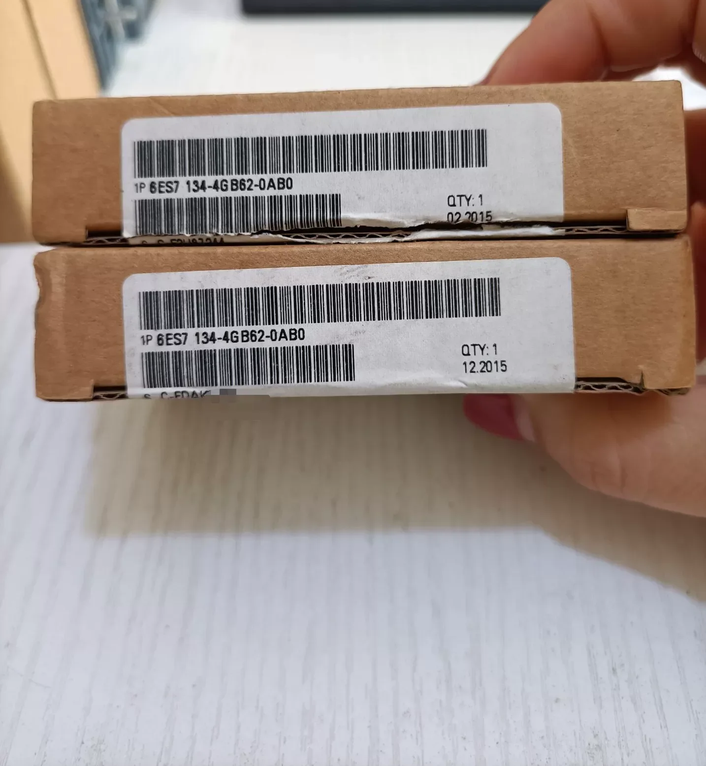 Siemens 6ES7 134-4GB62-0AB0 Industrial Automation Component — product photo 1 of 2