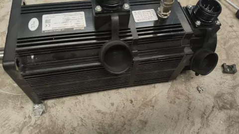White Label KMZ110C05030E1-B0K Motor & Drive Component product photo 8