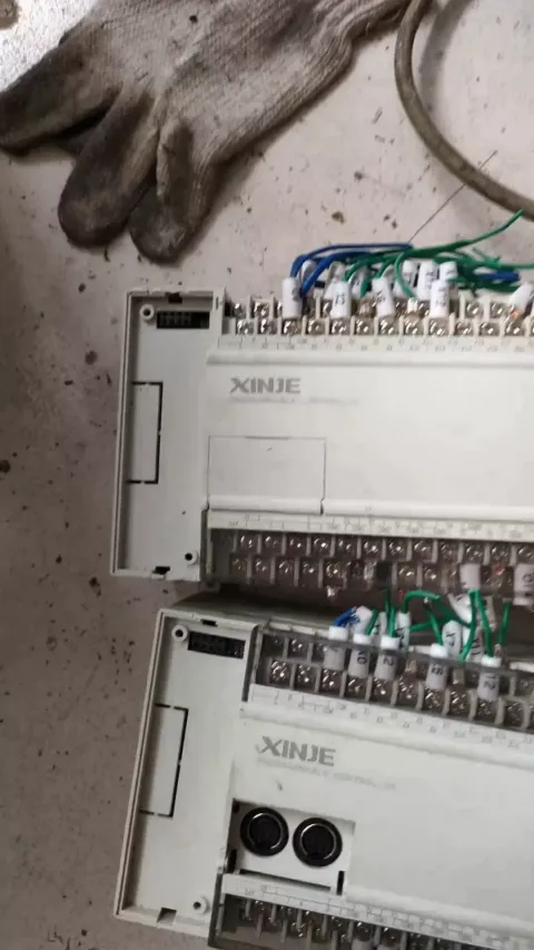 XINJE XC3-48T-E; XC-E16X16YR-E; XC-E16X PLC Module product photo 1