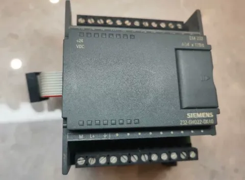 Siemens 6ES7232-0HD22-0XA0 Industrial Automation Component product photo 1