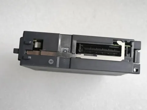 Mitsubishi Electric Q64DAN Industrial Automation Component — product photo 15 of 36