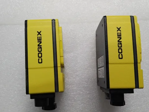 Cognex IS7802M-363-50 Industrial Sensor product photo 3