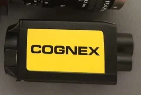 COGNEX IS8505MP-373-50 / 825-20144-001 05 Industrial Sensor product photo 1