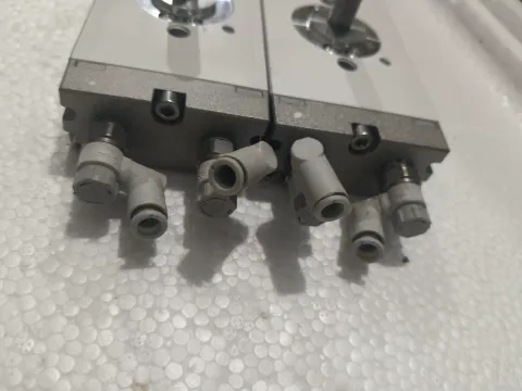SMC CDRQ2BS20-180C Industrial Automation Component product photo 3