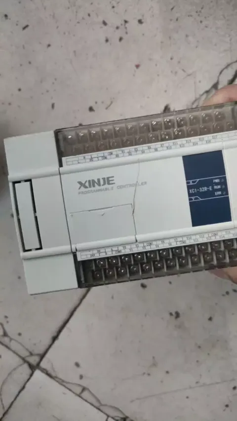 XINJE XC1-32R-E PLC Module — product photo 8 of 16