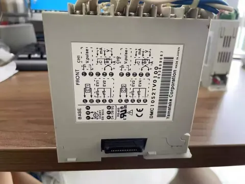 Yamatake / Azbil DMC10S2TV0100 Industrial Control Board product photo 1