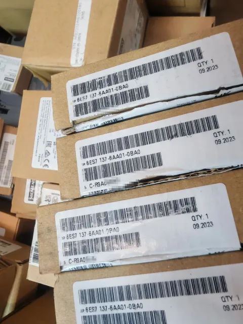 Siemens 6ES7137-6AA01-0BA0 Industrial Automation Component — product photo 2 of 4