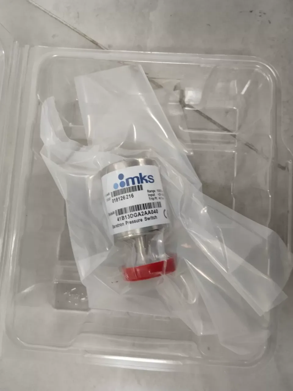 MKS Instruments 41B13DGA2AA040 Industrial Sensor — product photo 1 of 15