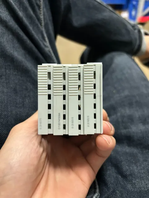 Beckhoff EL1008 Industrial Automation Component — product photo 6 of 7
