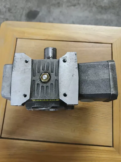 DYNABOX / Girard Transmissions 35 B45PH2 Industrial Automation Component product photo 2