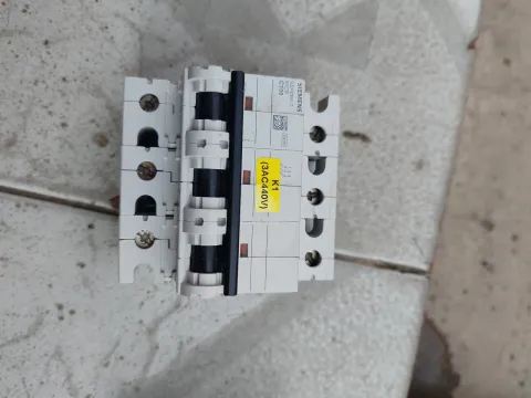 Siemens 5SP43917 Industrial Automation Component product photo 1