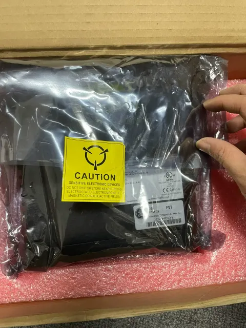 GE / Emerson IS420UCSBH1A; IC690CRG001A; IC690RBT001A; IC200TBM001H; IC200CHS015F; IC220STR001-CA; IC210DDR112 ED; IC220STR001-BA PLC Module product photo 1