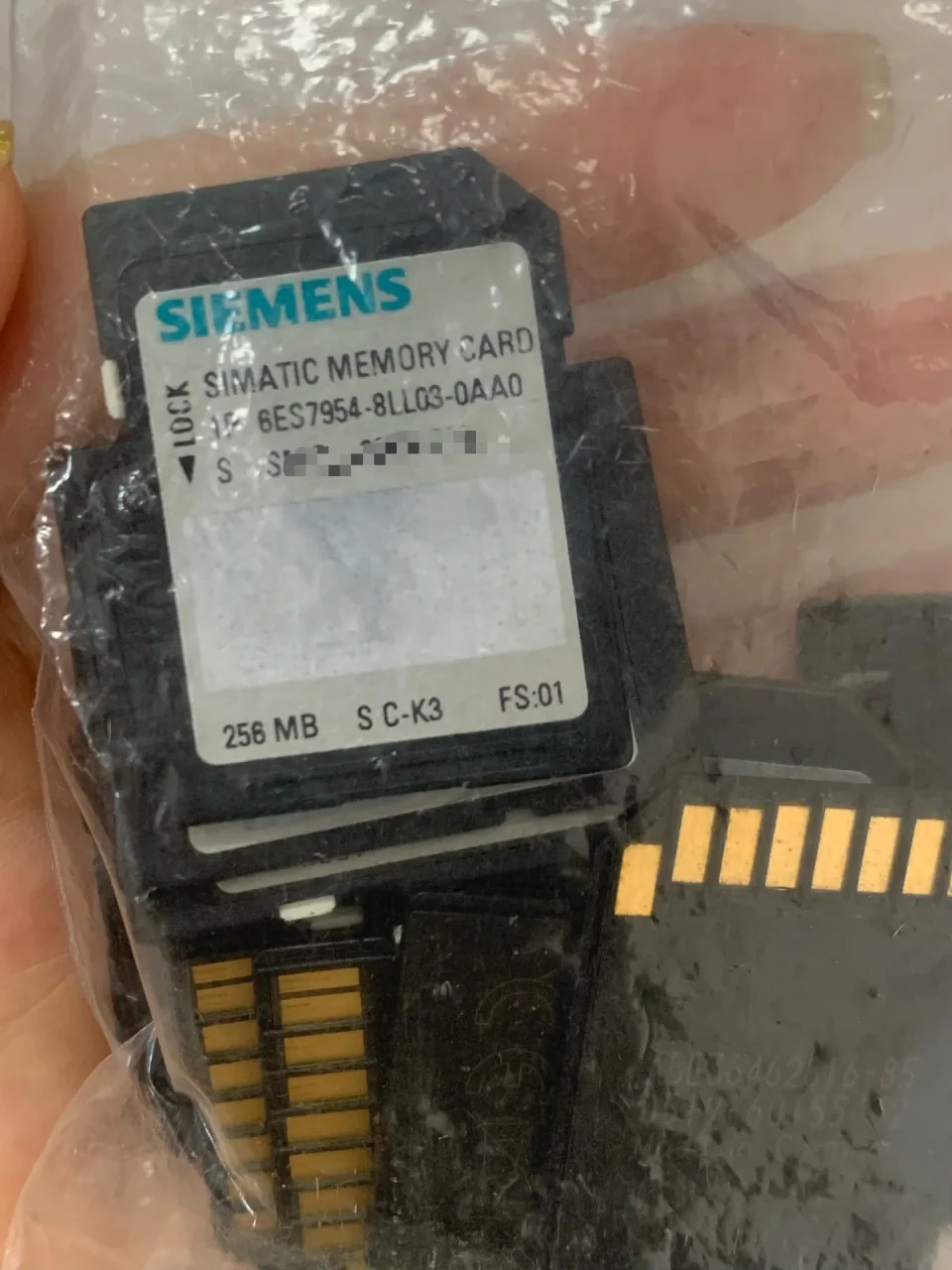 Siemens 6ES7954-8LL03-0AA0 Industrial Automation Component — product photo 1 of 2