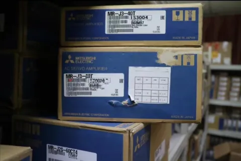Mitsubishi Electric MR-J3-350T Motor & Drive Component — product photo 5 of 10