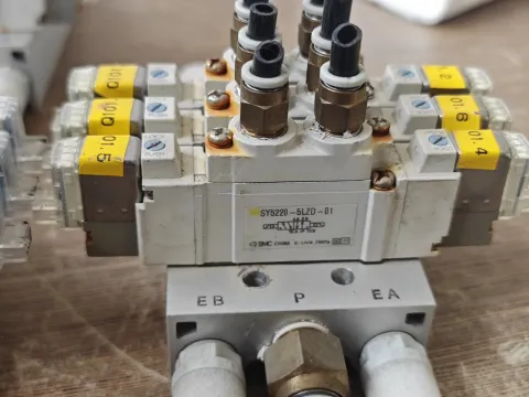 SMC SY5220-5LZD-01 Industrial Automation Component product photo 4