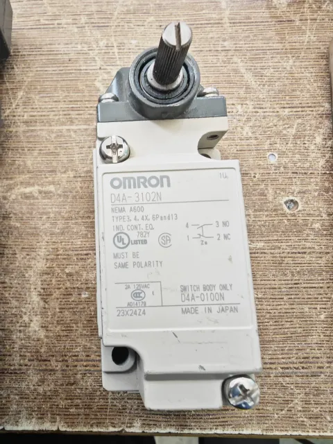 Omron D4A-3102N Industrial Sensor product photo 4