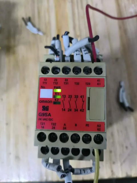 Omron G9SA-301 24VAC/DC Industrial Relay product photo 2