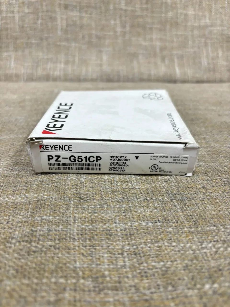 KEYENCE PZ-G51CP Industrial Sensor product photo 1