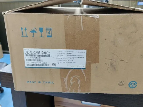 Yaskawa SGD7S-330A10A002 Motor & Drive Component product photo 1