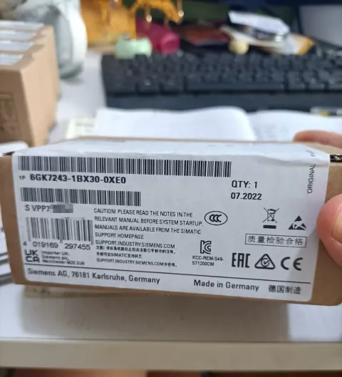 Siemens 6GK7243-1BX30-0XE0 Industrial Automation Component — product photo 2 of 6