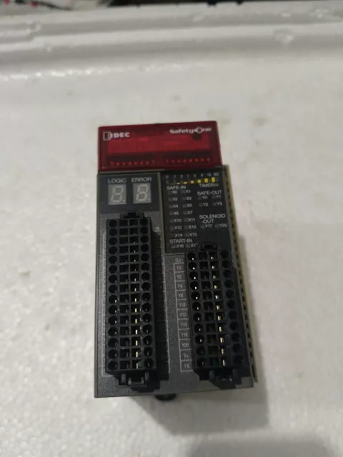 IDEC FS1A-C11S Industrial Control Board product photo 1
