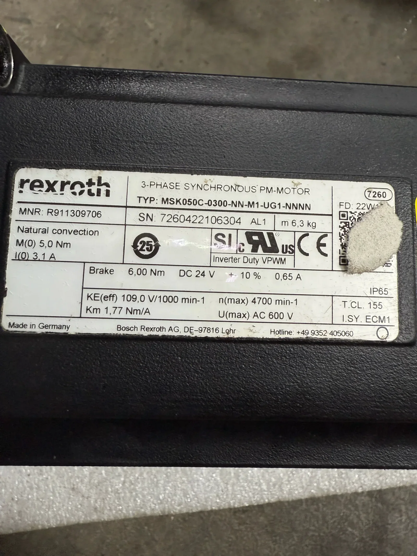 Bosch Rexroth MSK050C-0300-NN-M1-UG1-NNNN Motor & Drive Component product photo 1