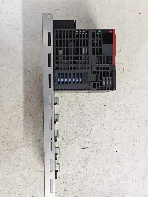 Mitsubishi Electric Q00UJCPU Industrial Automation Component — product photo 22 of 37