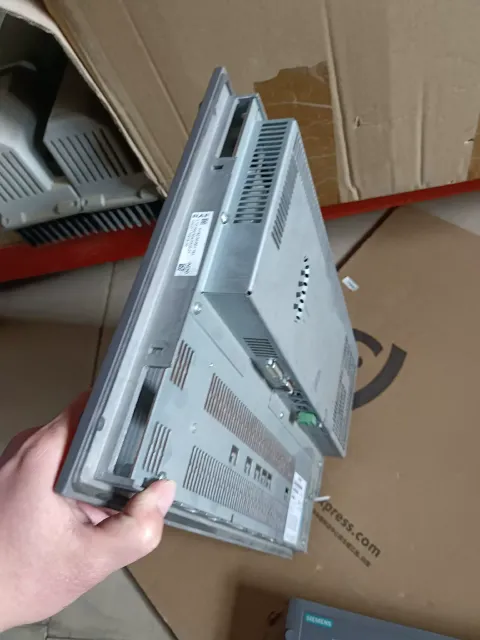 Siemens 6AV7861-2TB10-1AA0 / 6AV7861-2TB10-2AA0 Industrial Automation Component product photo 6