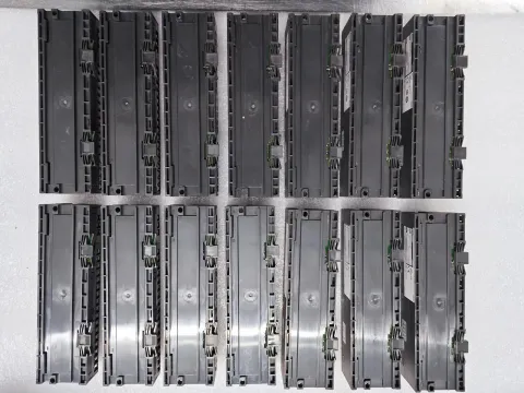 Mitsubishi Electric AJ65SBTB1-32DT Industrial Automation Component — product photo 17 of 37