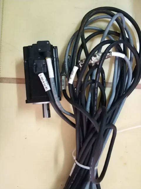 White Label SGMJV-04ADA61 Motor & Drive Component product photo 2