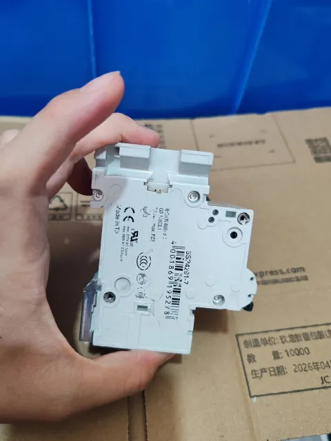 Siemens 5SP4280-8 Industrial Automation Component product photo 4