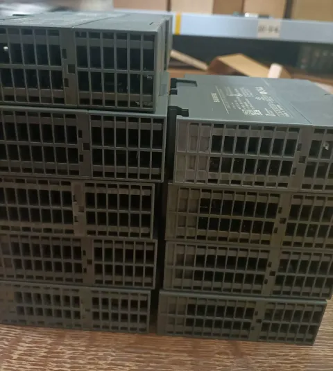 Siemens 6GK7343-1CX10-0XE0 Industrial Automation Component — product photo 5 of 9