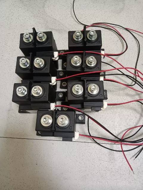 Hongfa / 宏发 HFE80V-100 / 150-12-HTC5 Industrial Relay product photo 2