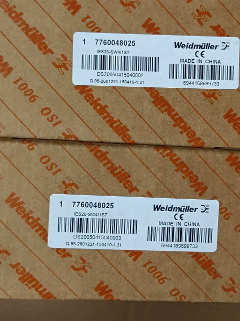 Weidmüller 7760048025 / IES20-SW4/1ST Industrial Sensor product photo 1
