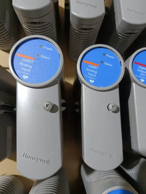 Honeywell CC-PAIH01 / 51405038-175 Industrial Automation Component — product photo 20 of 26