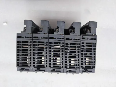 Mitsubishi Electric Q64AD Industrial Automation Component — product photo 19 of 72