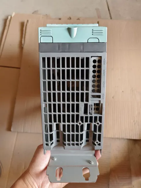 Siemens 6SL3100-1CE14-0AA0 Industrial Automation Component product photo 3